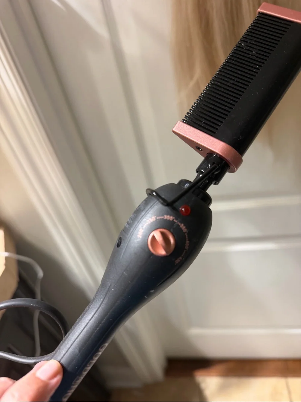 GOLD 'N HOT Professional Pressing Comb
